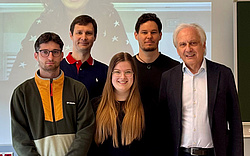 The team around Francesco Zuccato, Benedetta Strizzolo (on screen in the back), Konstantin Schekotihin, Veronika Semmelrock, Patrick Rodler and Gerhard Friedrich (from left).